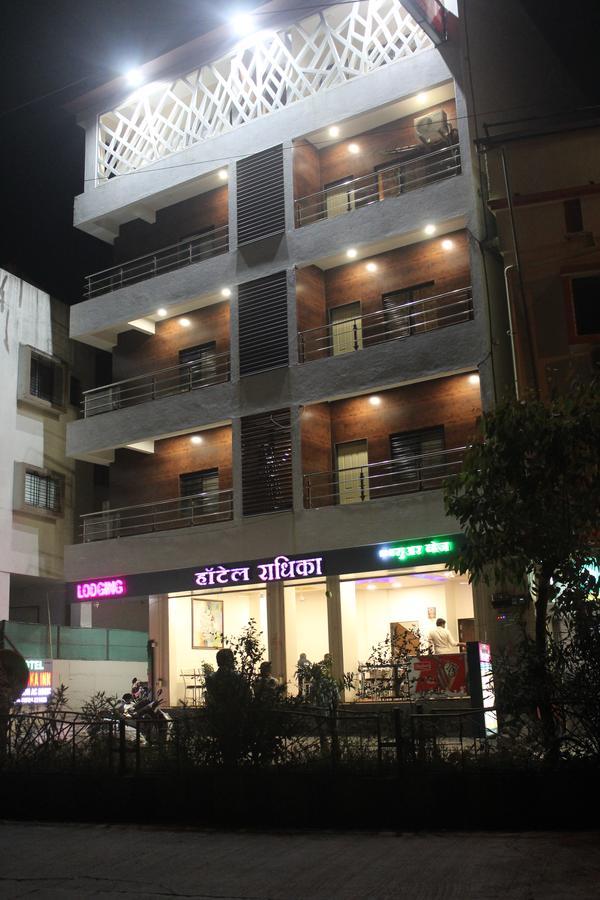 Hotel Radhika Inn Trimbak Luaran gambar